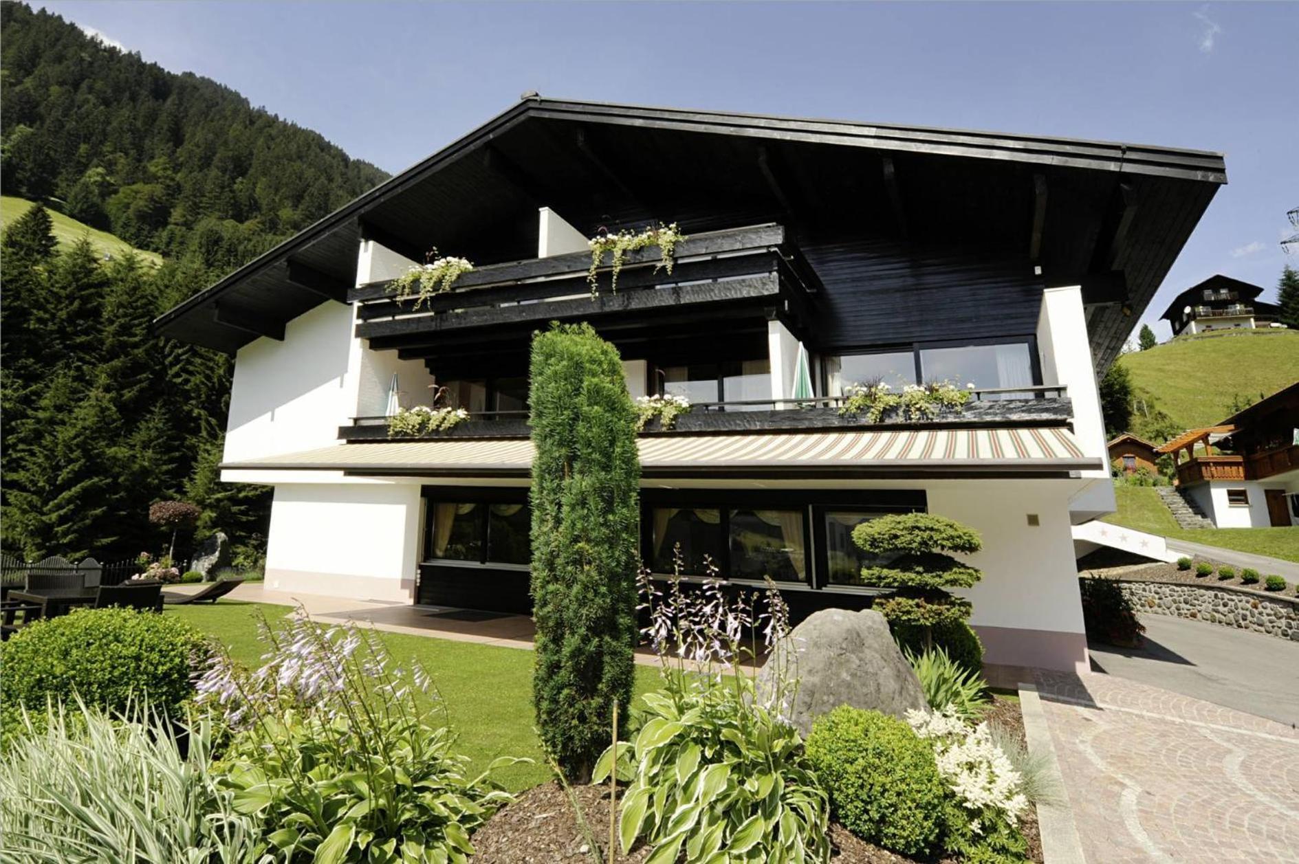 Alpenpension Maderer Gaschurn Esterno foto